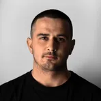 Олександр ⠀