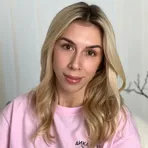 Альона Скобель