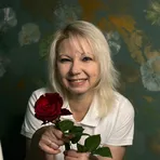 Юлія - Майстер масажу (медовий масаж, терапія теплими каменями, оздоровчий та релакс масажі)