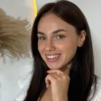 Каріна Полєтикіна