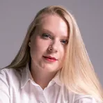 Алина Семенова