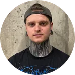 Даниїл Обертас