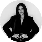 АЛЬОНА ПАШКОВСЬКА