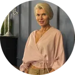 Лариса Гревцова
