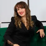 Надія Озерова