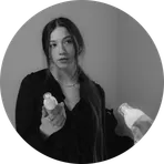 Діана Skone