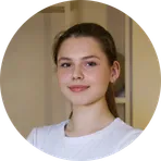 Юлія Молодший майстер