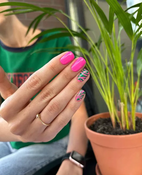 Зображення 10 з 10 у галереї "Kohut_Nails"