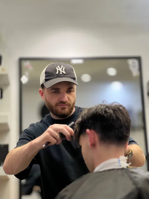 Зображення 2 з 20 у галереї "Muzyka Barbershop"