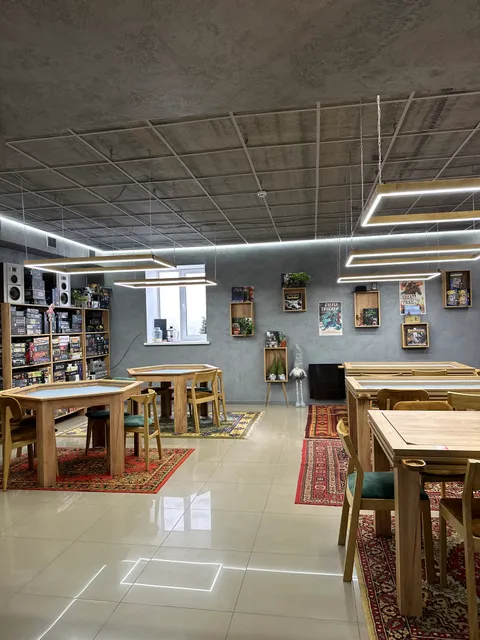 Зображення 2 з 5 у галереї "RetroKnights"