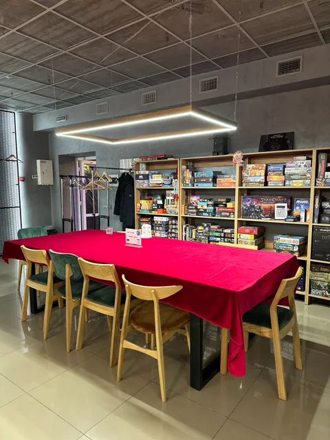 Зображення 3 з 5 у галереї "RetroKnights"