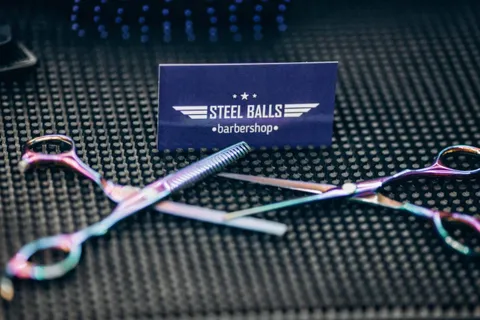 Зображення 3 з 6 у галереї "Barbershop Steel Balls"