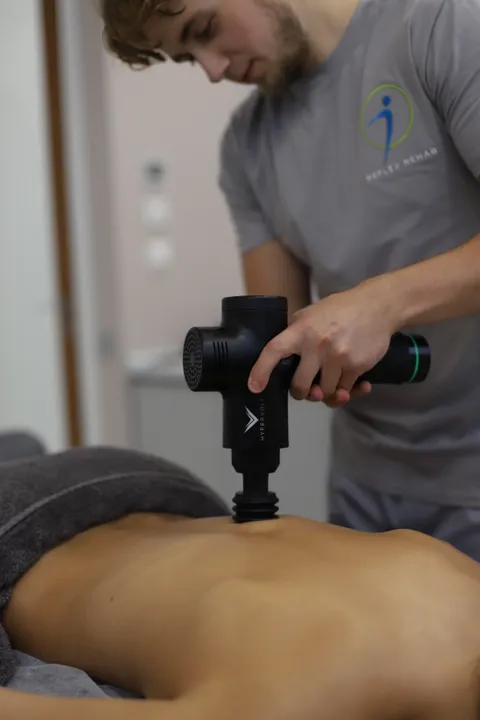 Зображення 4 з 6 у галереї "Reflex Rehab"