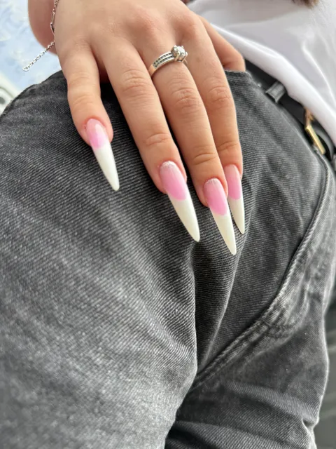 Зображення 9 з 11 у галереї "ZHENET BEAUTY LAB"