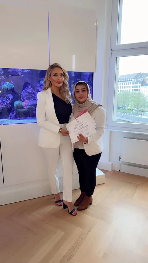 Bild 1 von 1 in der Galerie von "BeautyBusiness360"