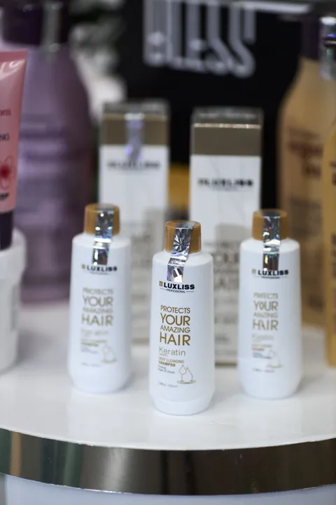 Зображення 6 з 16 у галереї "YARA hair treatment studio"