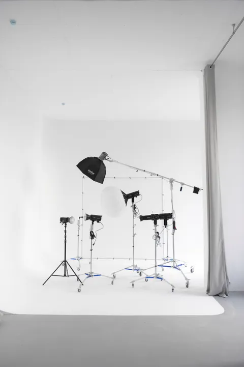 Изображение 1 из 6 в галерее "Alem studio"