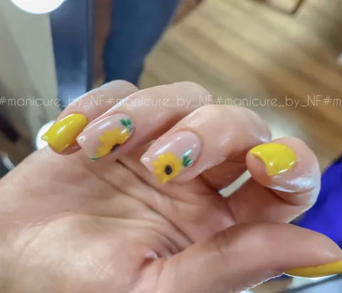 Зображення 2 з 281 у галереї "Manicure by NF"
