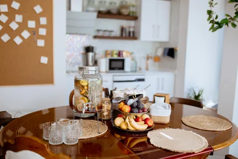 Image 1 of 16 in the gallery of "CoSea busines club & coWorking"