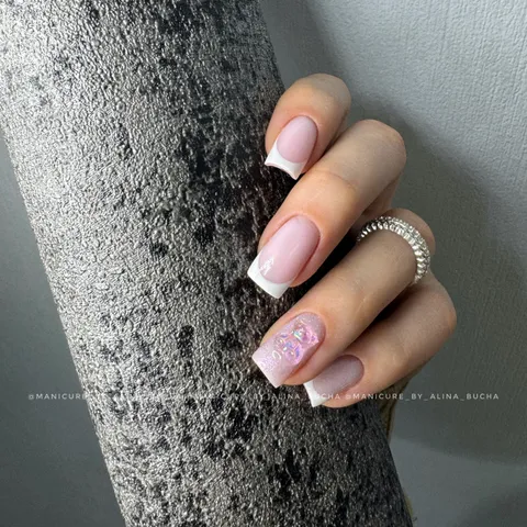 Зображення 1 з 21 у галереї "Manicure by Alina F."