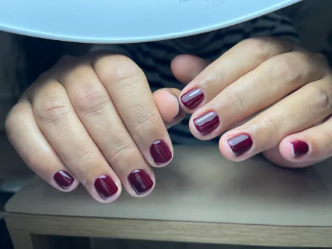 Imagem 7 de 7 na galeria de "Nails for you"