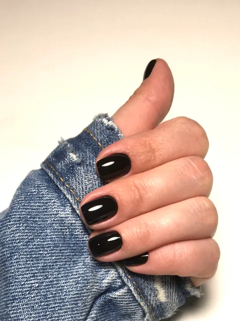 Зображення 2 з 3 у галереї "PILA nails aesthetics"