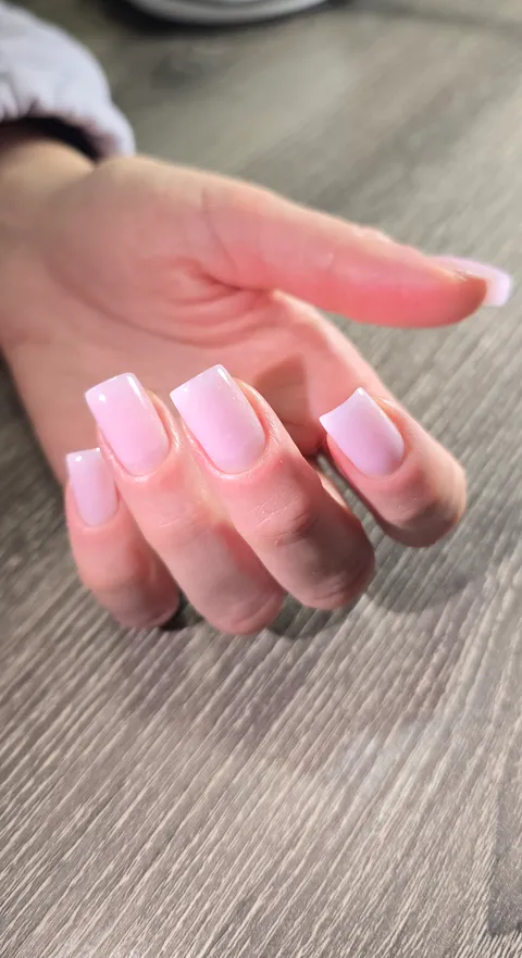 Image 4 of 8 in the gallery of "OV Beauty"