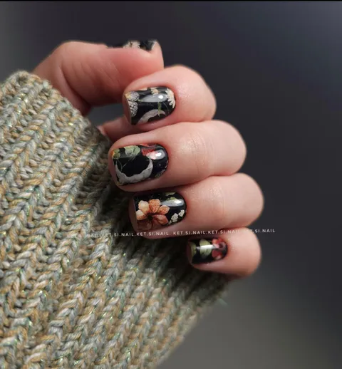 Изображение 1 из 50 в галерее "KET.SI.NAIL"