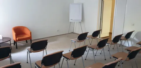 Зображення 6 з 9 у галереї "Професійні кабінети та зали (Хрещатик)"