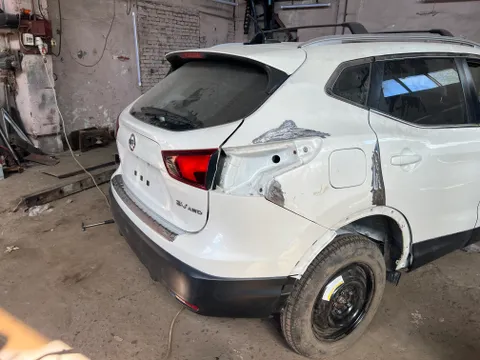 Зображення 6 з 16 у галереї "RserviceAuto"