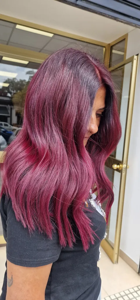 Imagen 6 de 8 en la galería de "Salón ORYSLAVA peluquería"