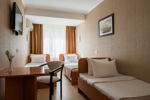 Зображення 2 з 6 у галереї "BED&REST"