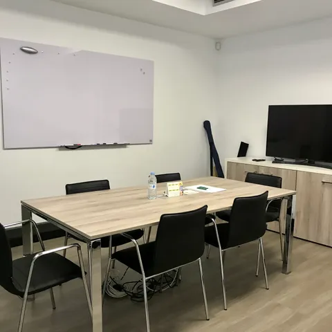 Imagen 1 de 1 en la galería de "CENTRO DE NEGOCIOS CONAPA"