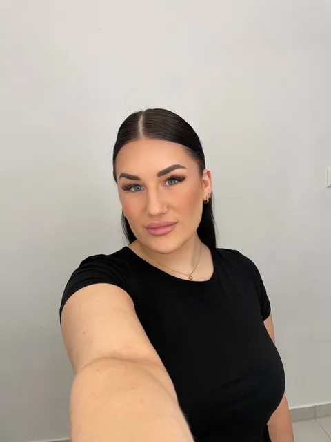 Bild 1 von 6 in der Galerie von "Marlene Valentina - Wimpern / Kosmetik- Ludwigshafen am Rhein"