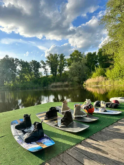 Зображення 1 з 5 у галереї "Wake park “Створюй хвилю»"