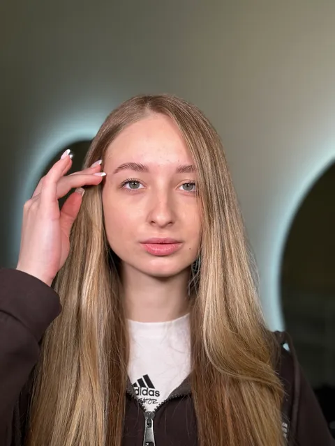 Зображення 5 з 5 у галереї "Vona_beauty_hair_space"