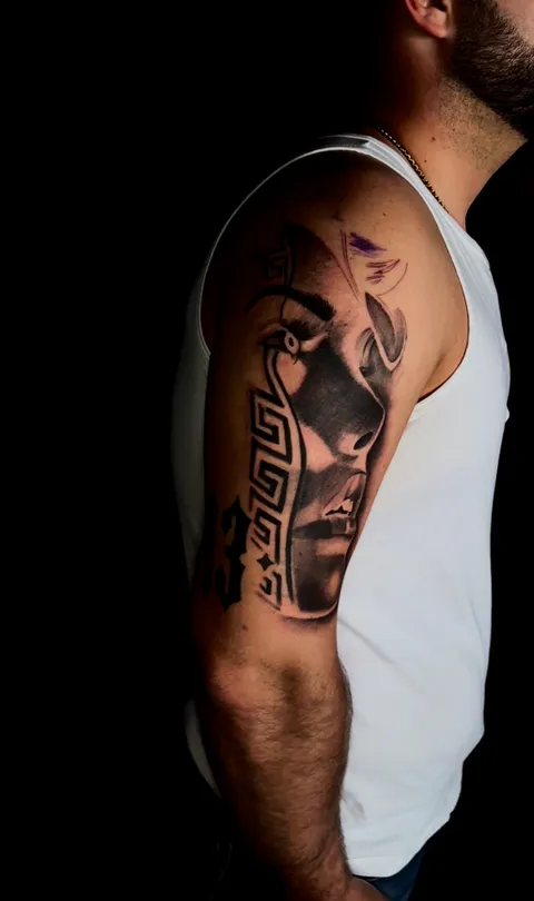 Bild 4 von 12 in der Galerie von "Stichart Tattoos"