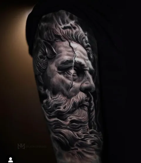 Bild 2 von 32 in der Galerie von "Gerade Linie Tattoo"