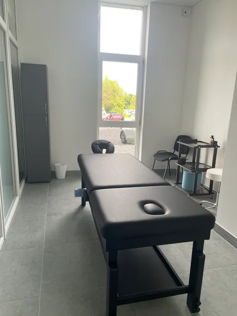 Зображення 2 з 3 у галереї "Recovery Room"