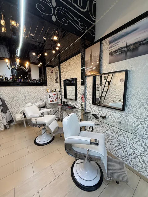 Bild 4 von 8 in der Galerie von "BARBERDOS"