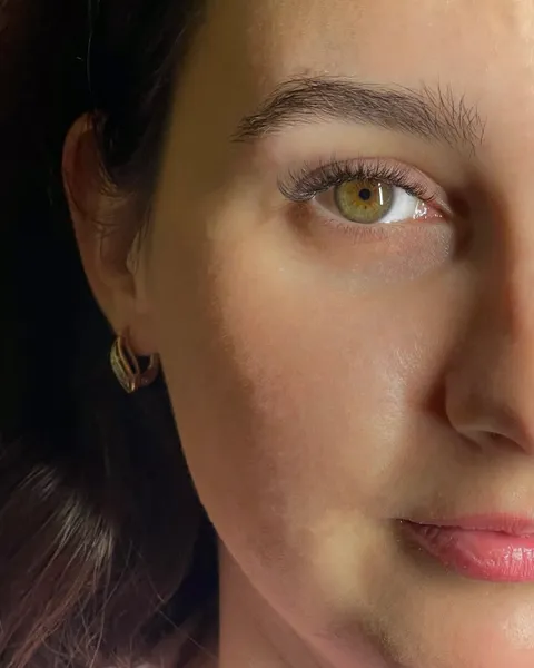 Зображення 1 з 9 у галереї "Noora Lashmaker"