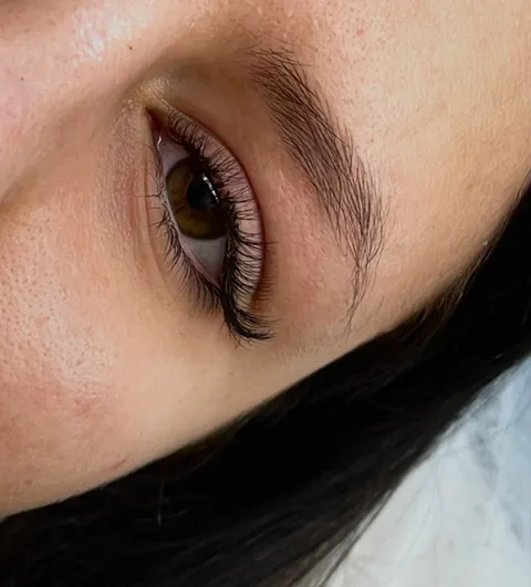 Зображення 9 з 9 у галереї "Noora Lashmaker"