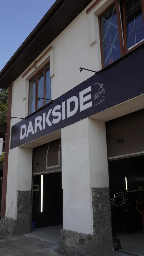 Зображення 7 з 7 у галереї "DARKSIDE"