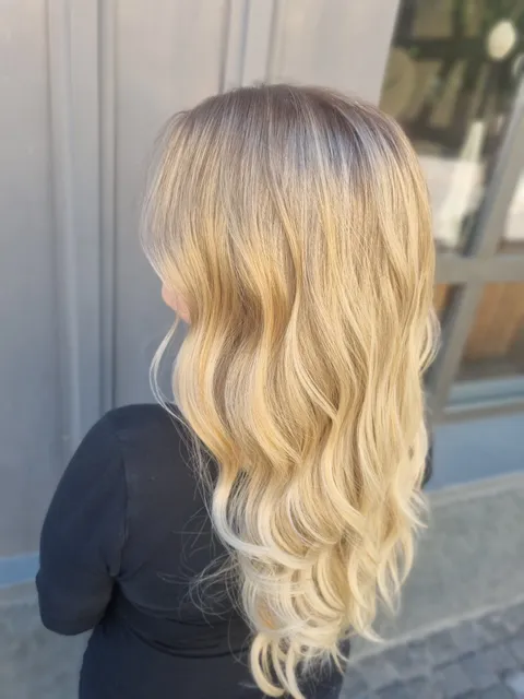 Bild 7 von 17 in der Galerie von "Coiffeur zur Linde"