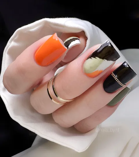 Зображення 2 з 61 у галереї "nails by NF"