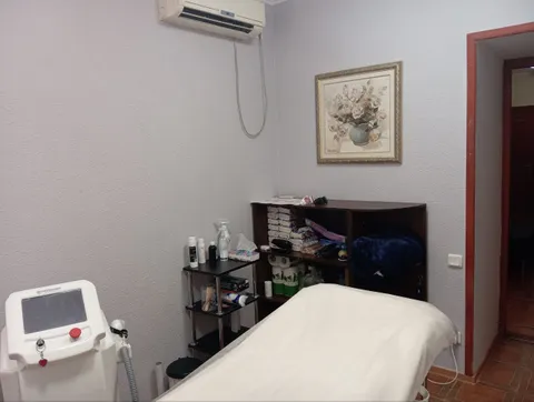 Зображення 1 з 7 у галереї "Dr. Pavlova Perfect Laser"