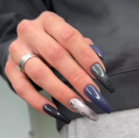 Зображення 3 з 15 у галереї "K.SHE brows&nails"