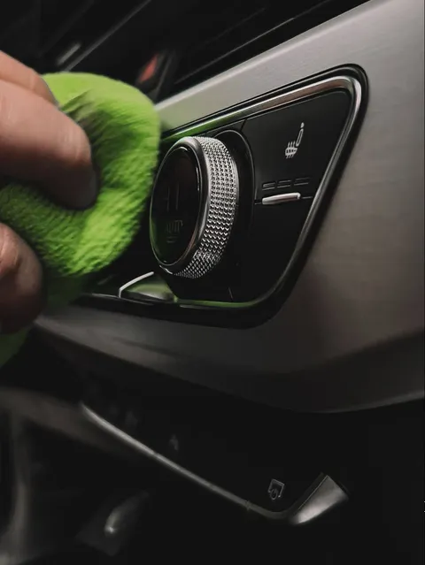 Зображення 3 з 8 у галереї "LeksWash DETAILING"