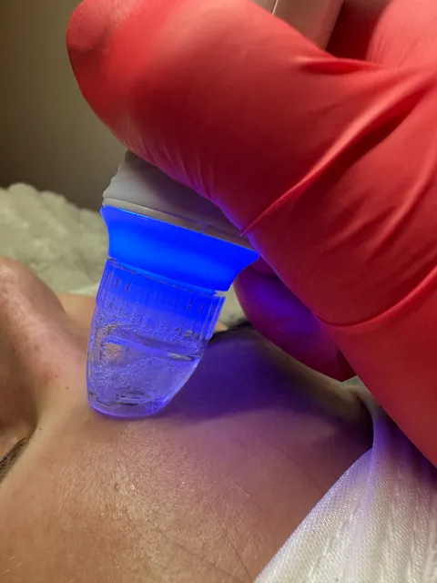 Bild 6 von 9 in der Galerie von "GlowTime Kosmetik"