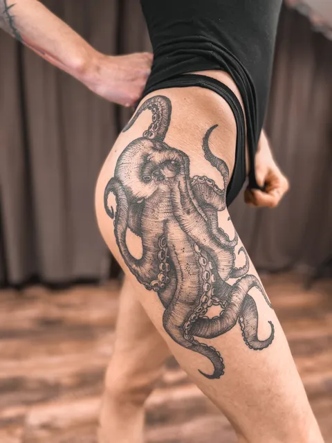 Bild 6 von 22 in der Galerie von "ion.ink.tattoo"